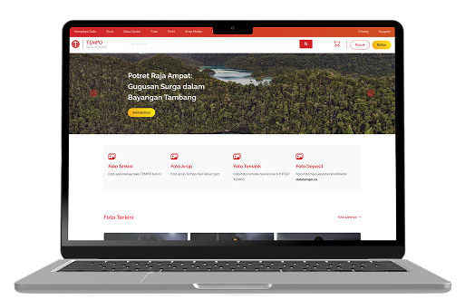 Tempo Data Premium Laptop Mockup